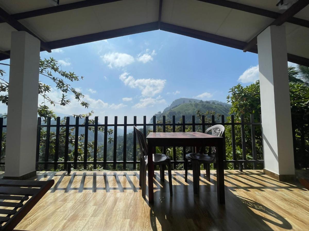 Divine View Homestay Ella Extérieur photo